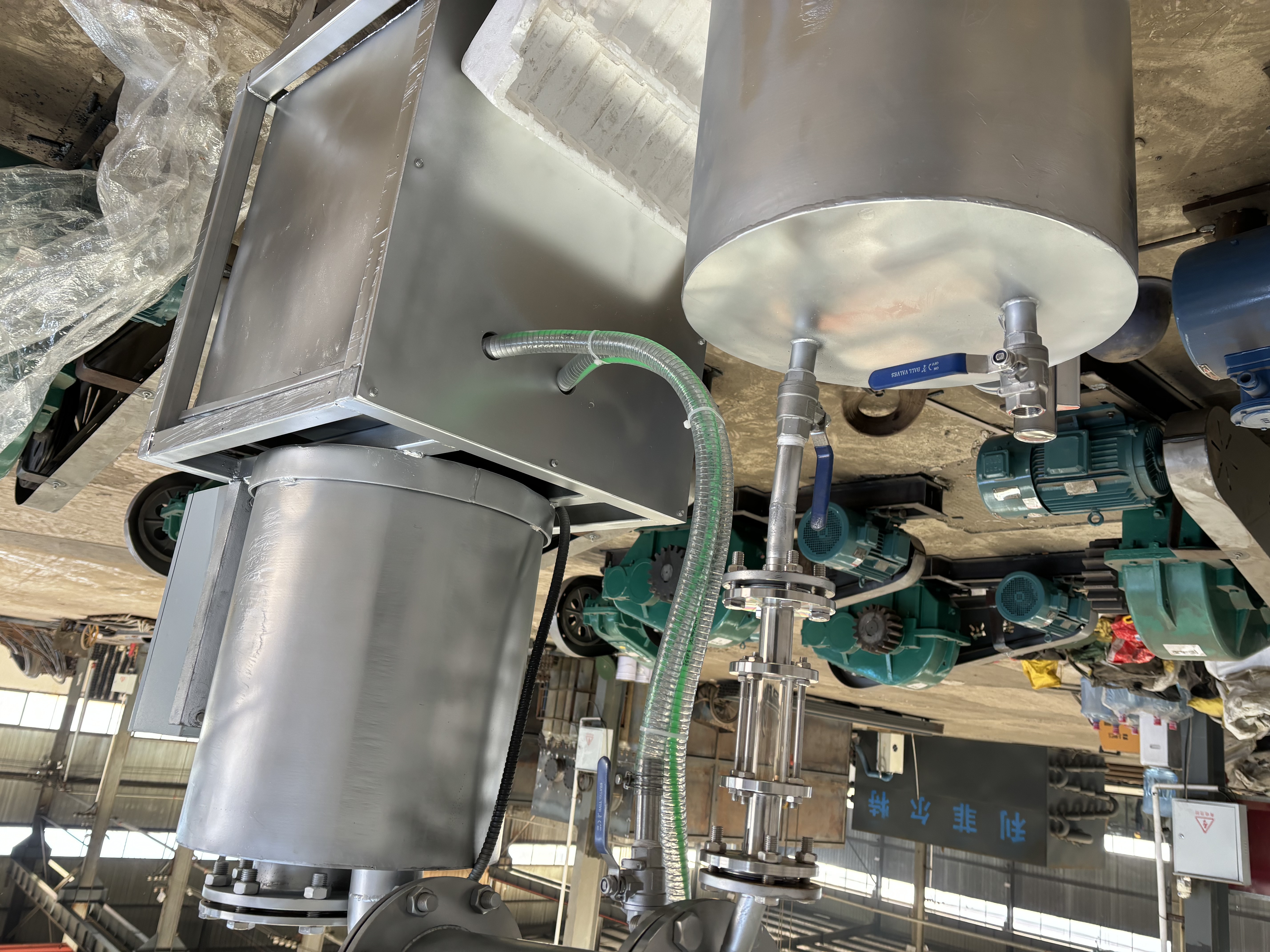 處理量20公斤電加熱裂解實驗爐完工！